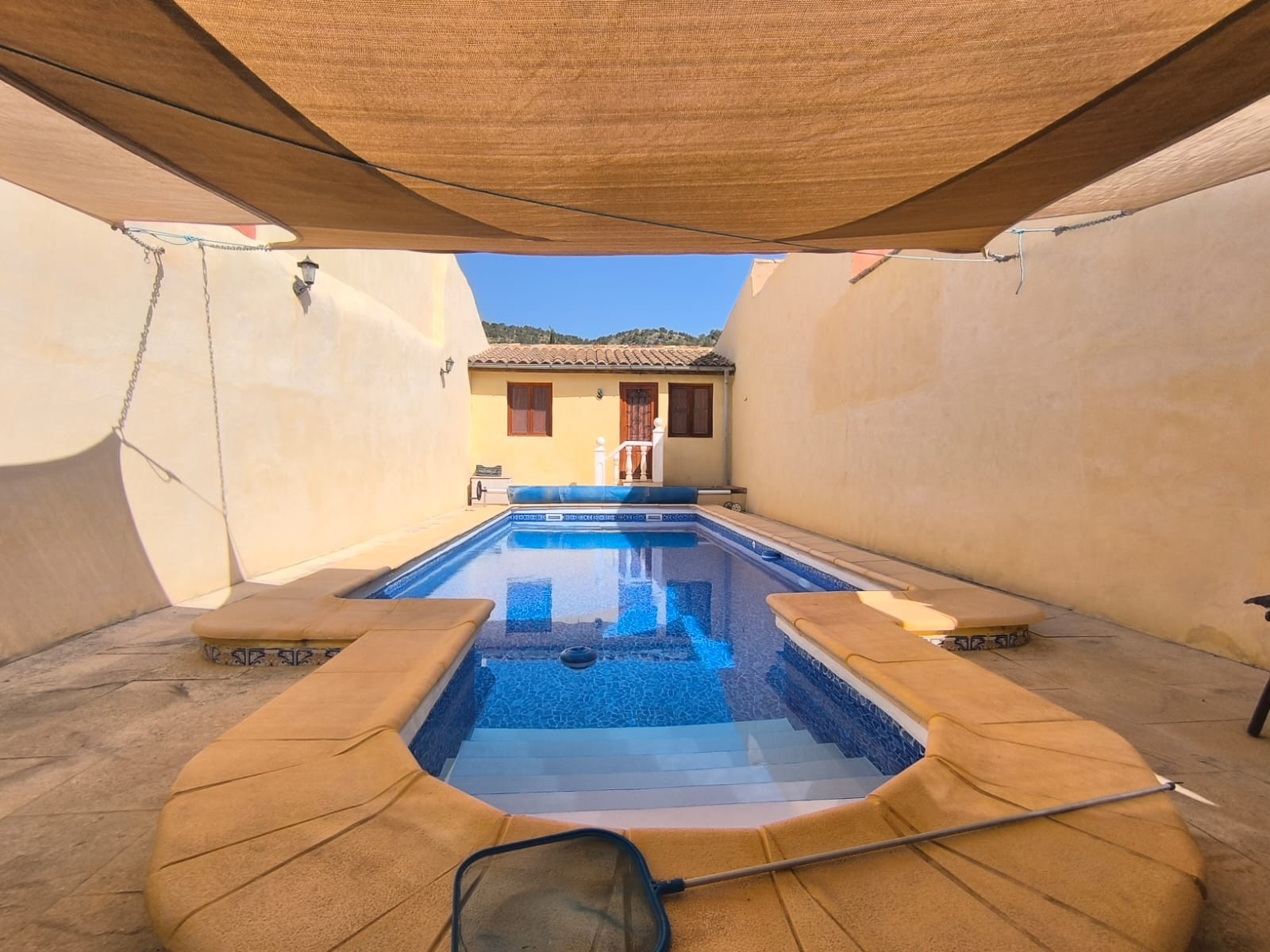 O 1iuj84s1lf6j198mdst16rbk2c32