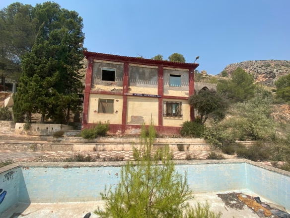 O 1j35m39ku16idrkp15fs1l0e11qv1q