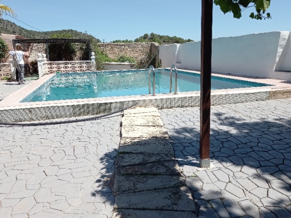 O 1j5rbh3af1at2dc71tsp1grdq6254