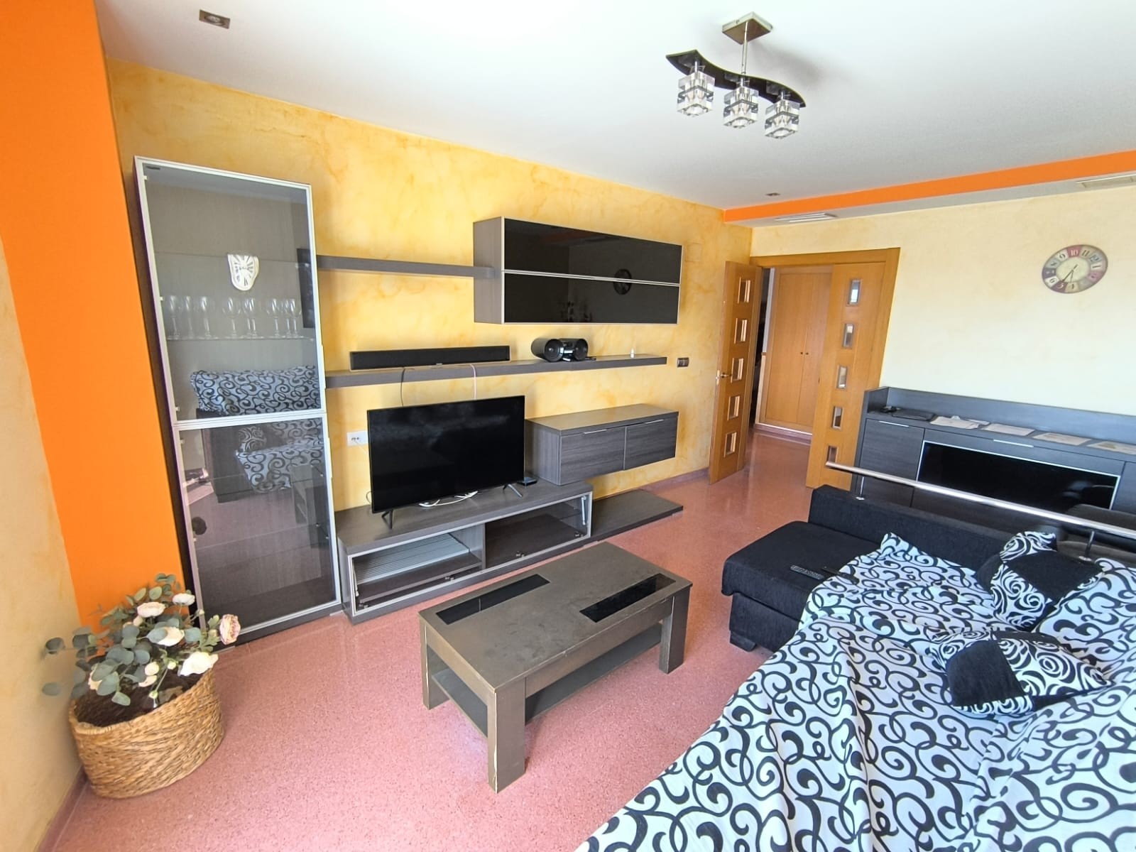 O 1j5tj27qa1rh1ov0q65bnt1oe628