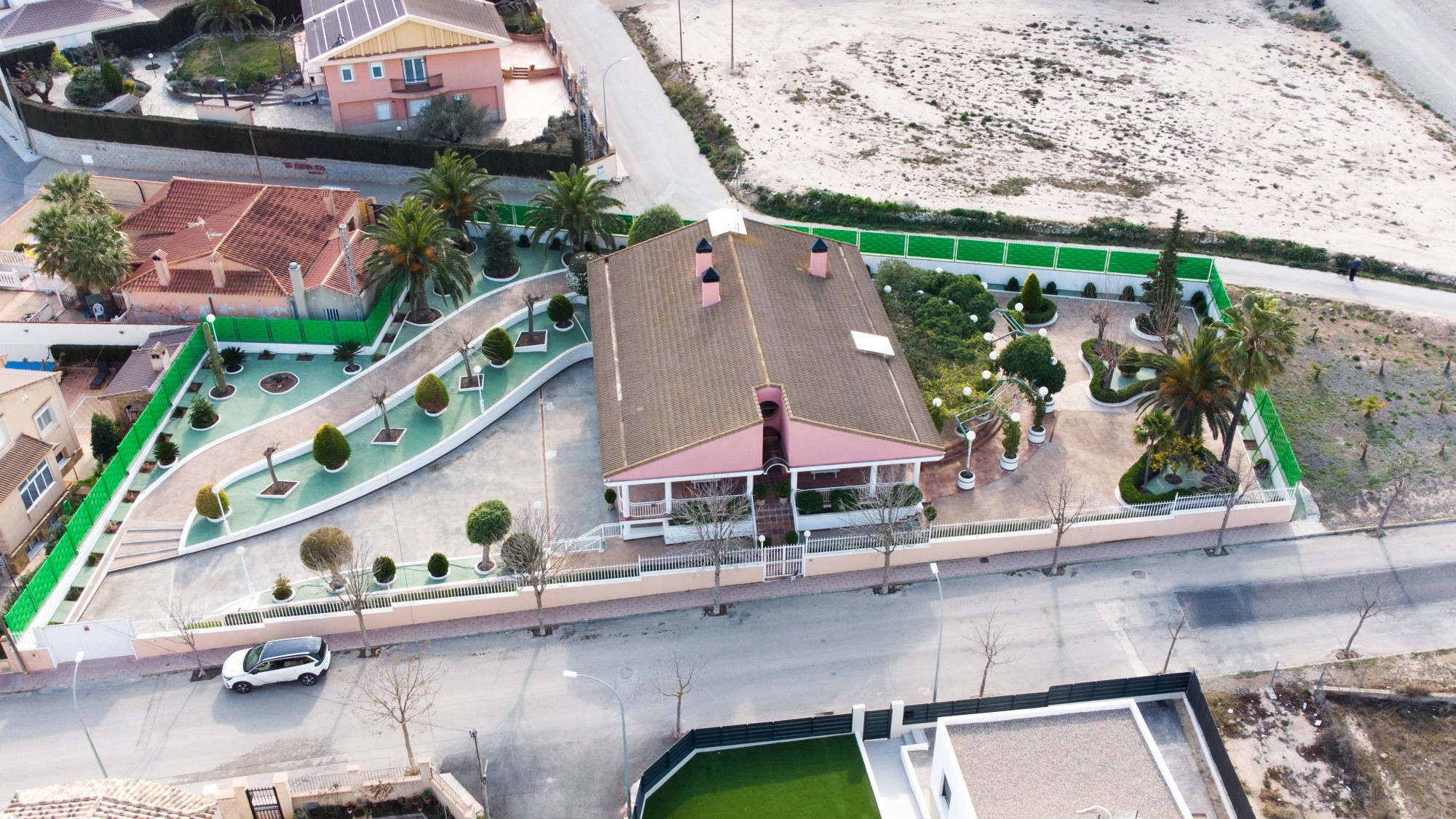 O 1j6vmk7su897kmem9r1e021t4f1i