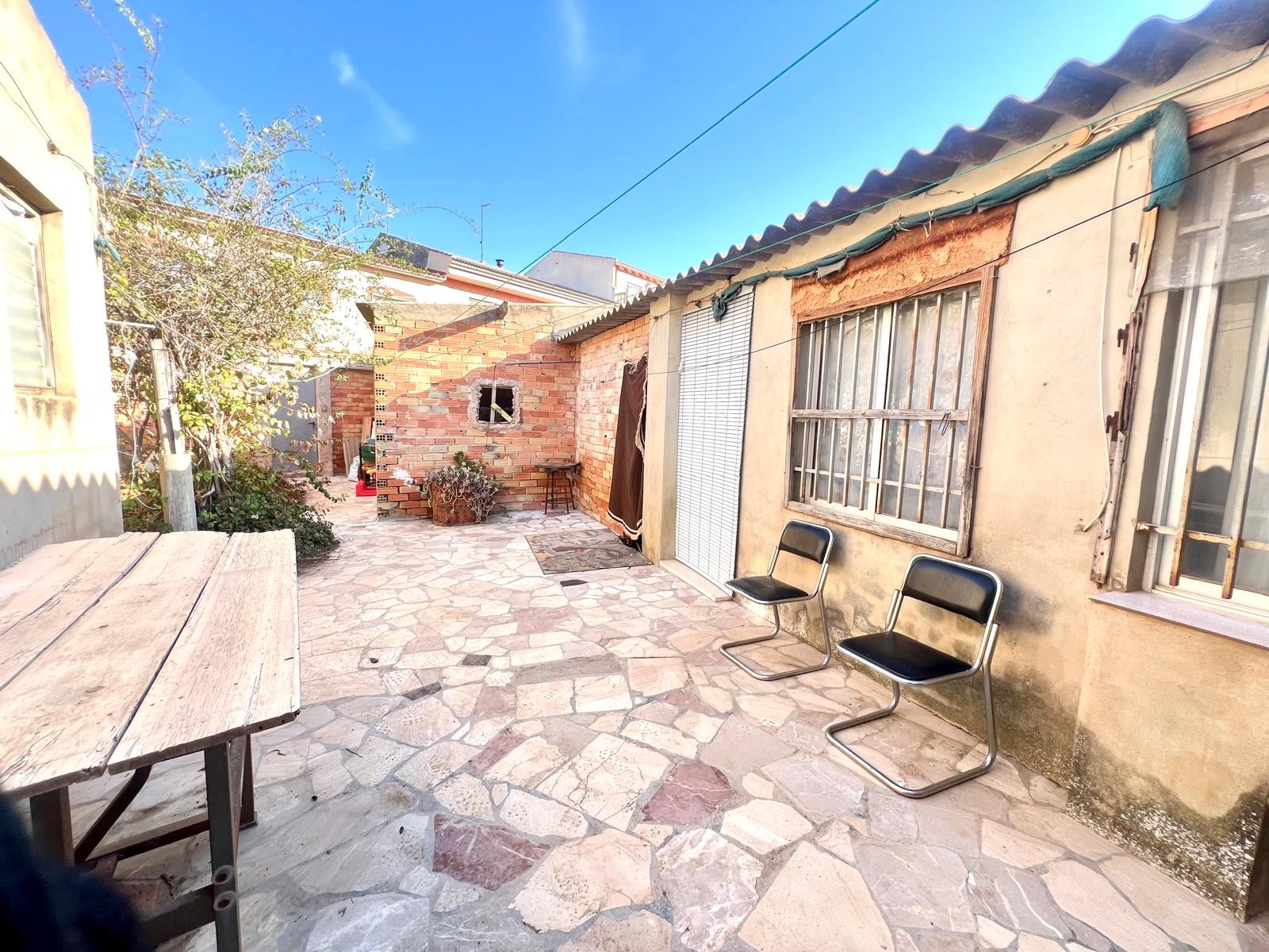 O 1j85u9t1f9peabq11f111mh177l3h