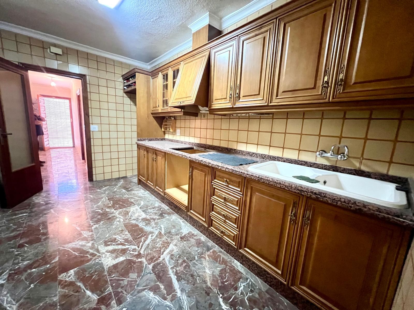 O 1j9cp1gmd2371jn31r2c1g4b43p3b