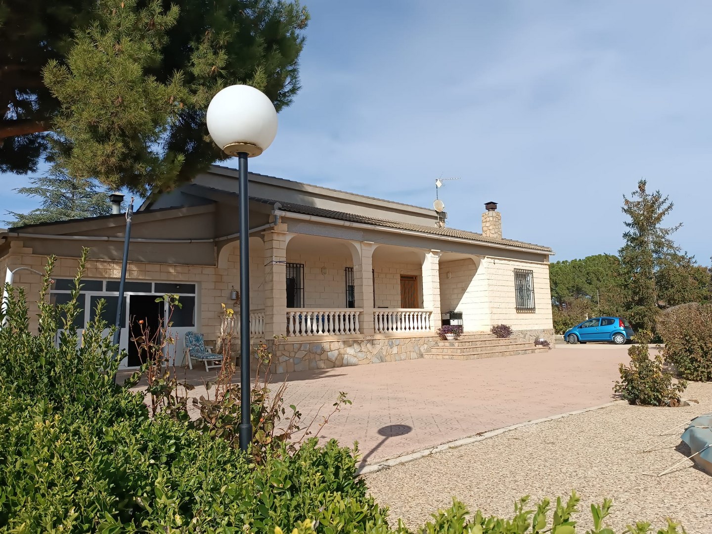 O 1jac182m511lh12th1jfc1fo3trl1k