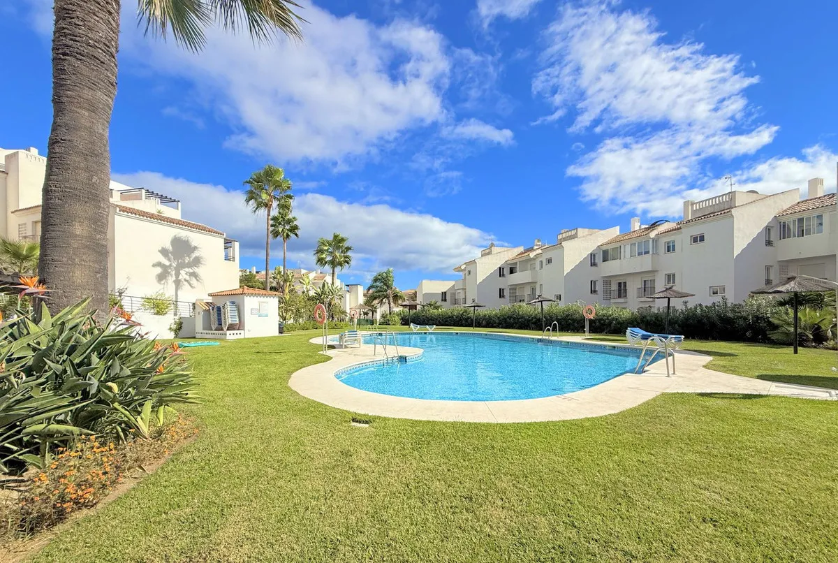 Penthouse te koop in La Duquesa, Malaga, Spanje