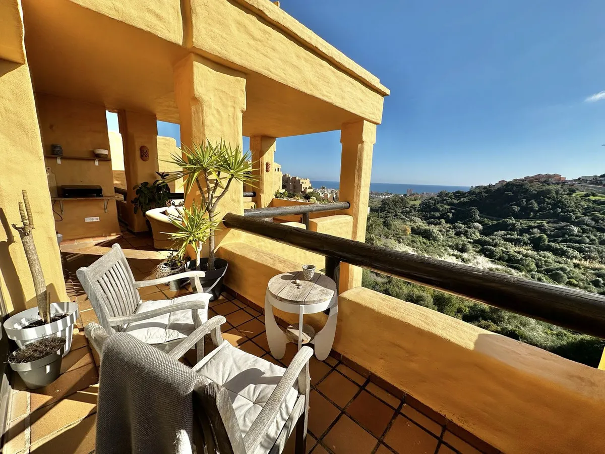 Penthouse te koop in La Duquesa, Malaga, Spanje