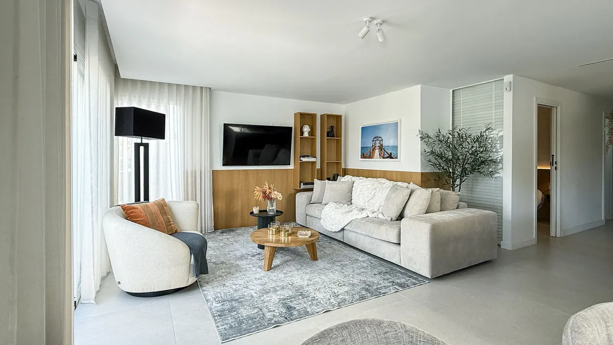 Penthouse te koop in Nueva Andalucia, Malaga, Spanje