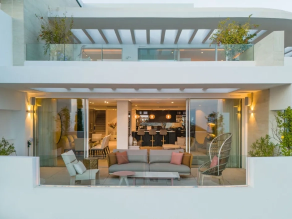 Penthouse te koop in Ojen, Malaga, Spanje