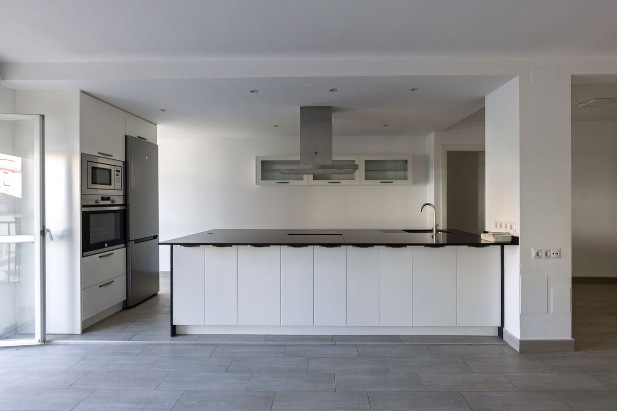 Property image 1j3mrhx98l