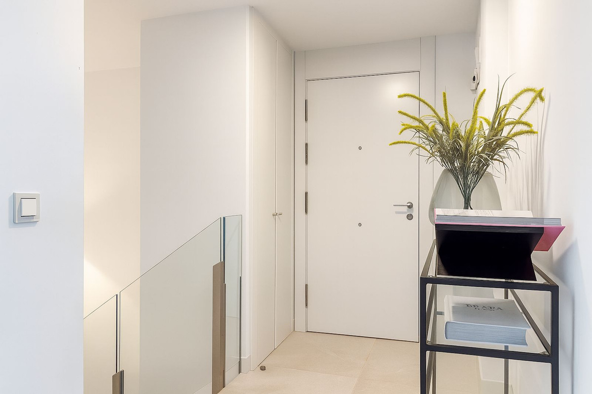 Property image 1r2w35vcdi