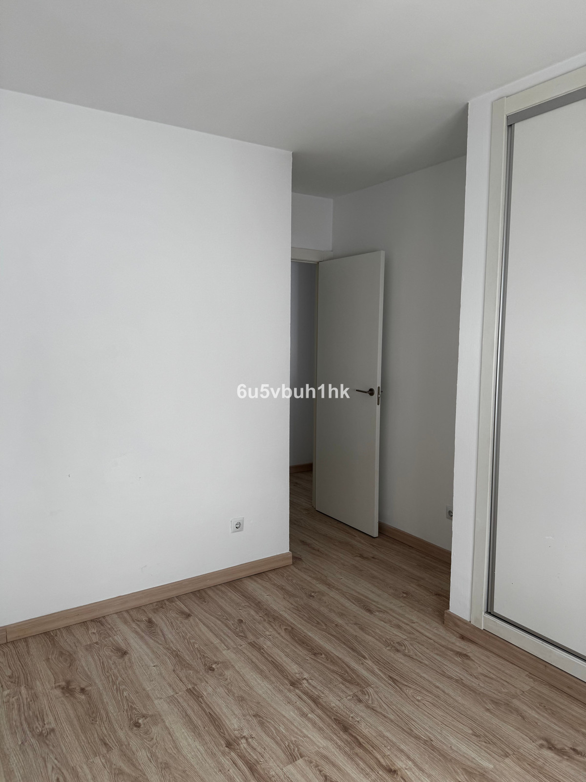 Property image 1r5b1yrncj