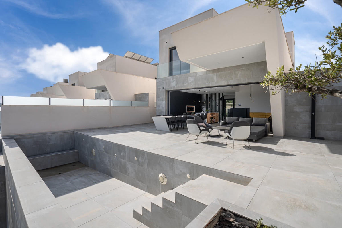 Property image 1vqbmijiag