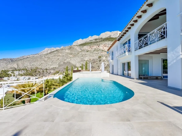 Villa te koop in Altea, Alicante, Spanje