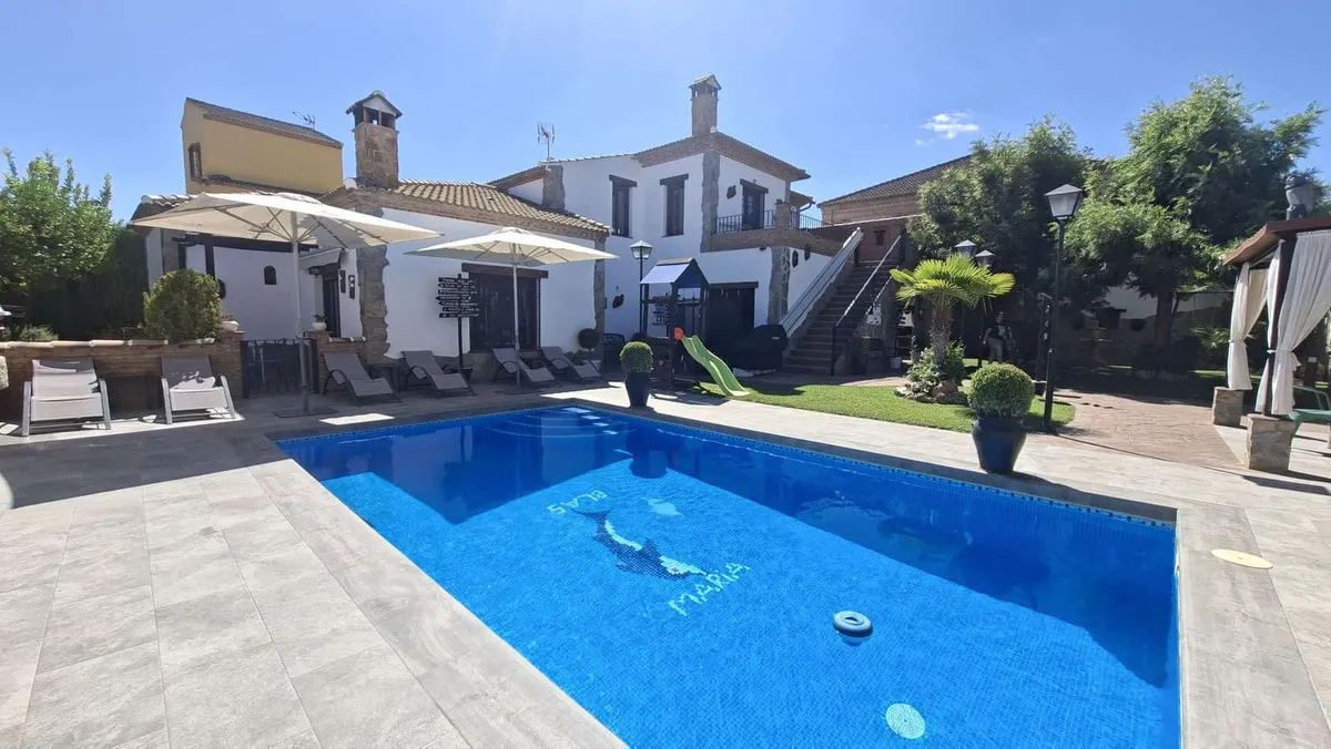 Villa te koop in Arriate, Malaga, Spanje