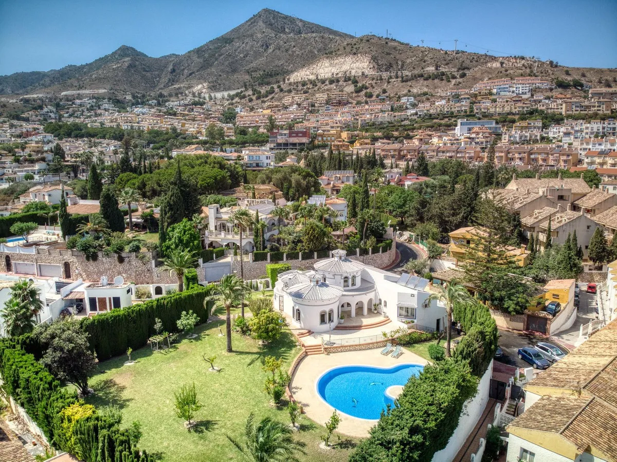 Villa te koop in Benalmadena, Malaga, Spanje