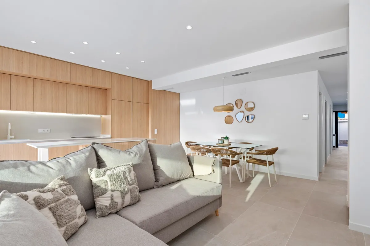 Villa te koop in El Chaparral, Alicante, Spanje