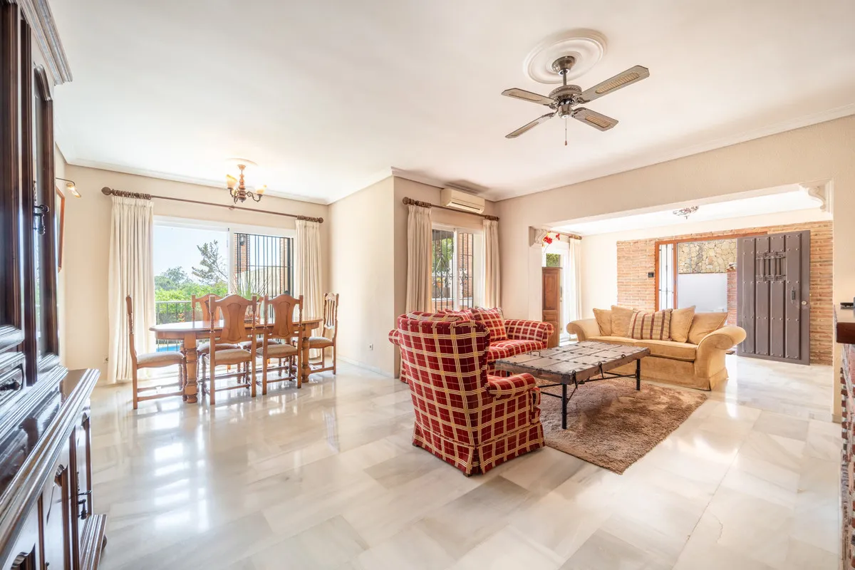 Villa te koop in El Rosario, Malaga, Spanje