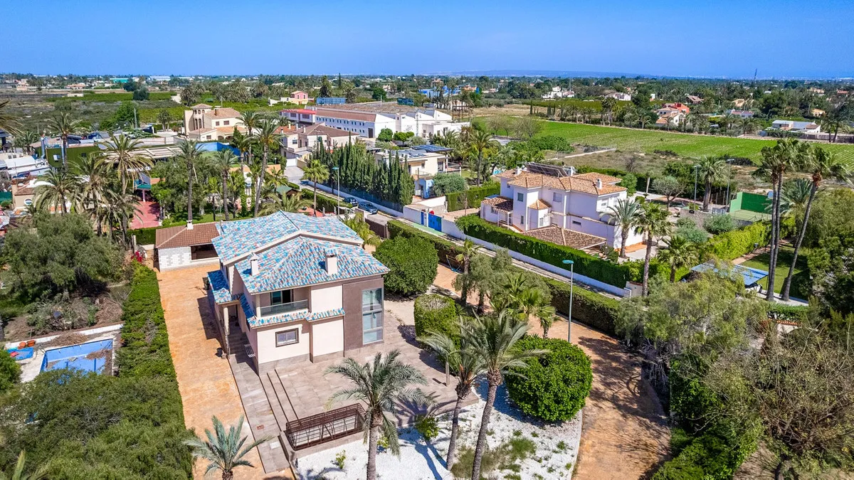 Villa te koop in Elche, Alicante, Spanje