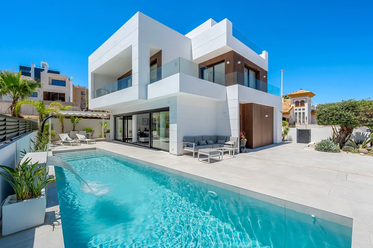Villa te koop in Guardamar del Segura, Alicante, Spanje