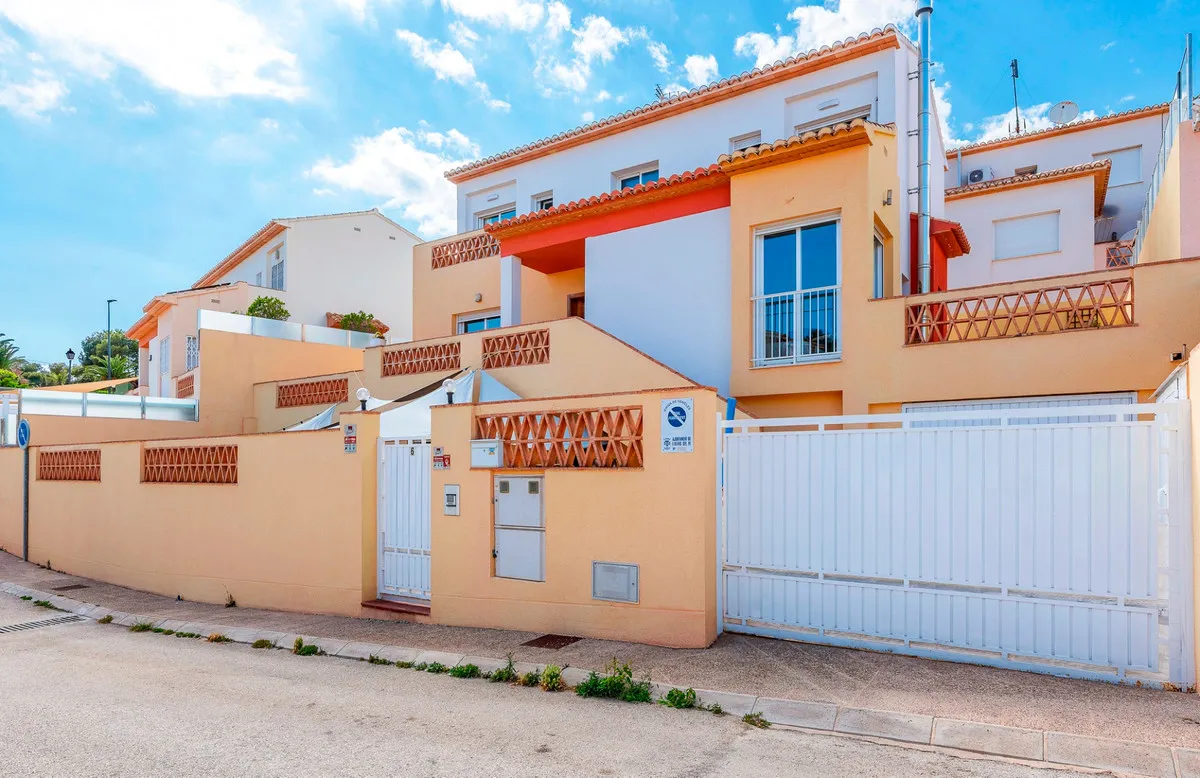 Villa te koop in L'Alfàs del Pi, Alicante, Spanje