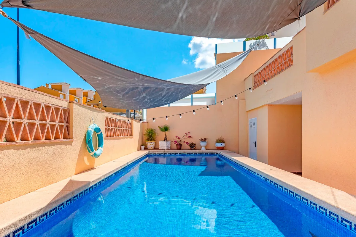 Villa te koop in L'Alfàs del Pi, Alicante, Spanje