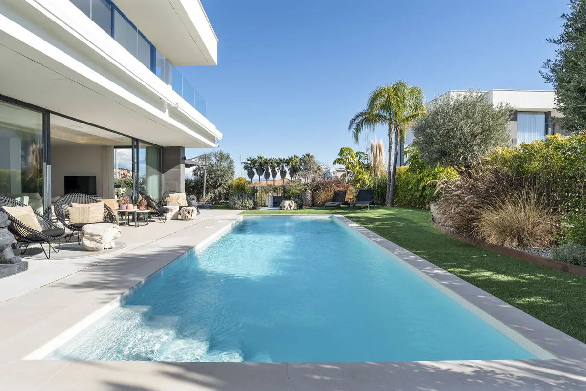 Villa te koop in Manilva, Malaga, Spanje