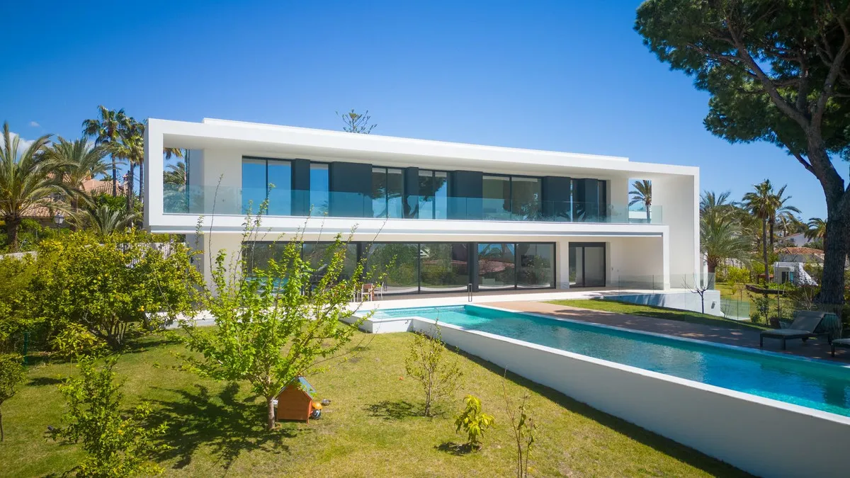 Villa te koop in Marbesa, Malaga, Spanje