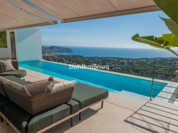 Villa te koop in Moraira, Alicante, Spanje