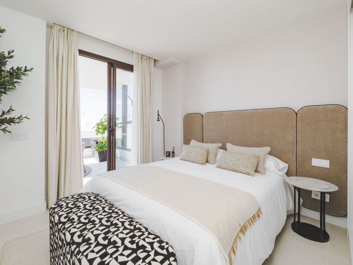 A1294d2e 2a91 4ca5 aec5 115fd971b024