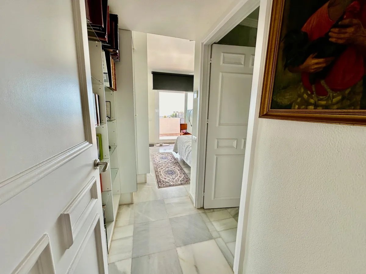 Appartement te koop in Benahavis, Malaga, Spanje