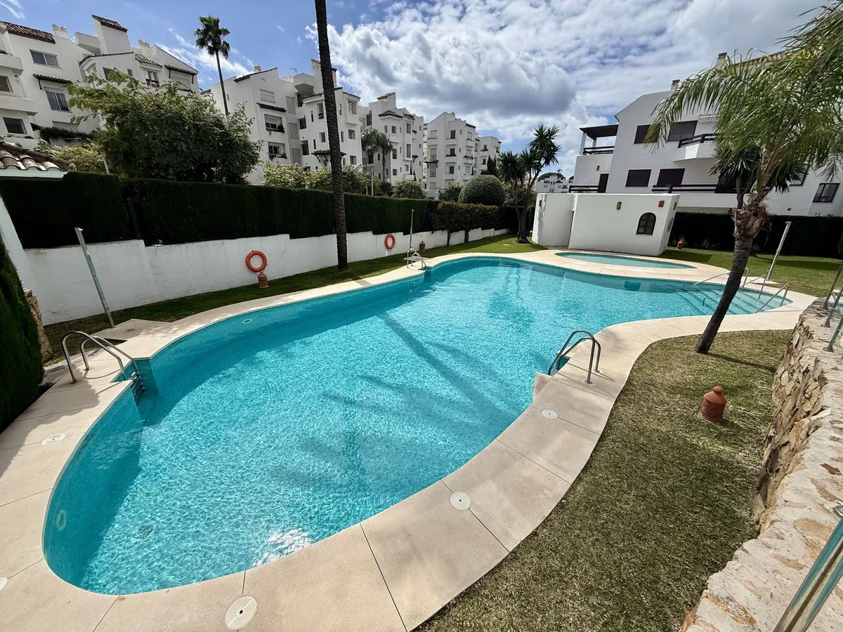 Appartement te koop in Cancelada, Malaga, Spanje