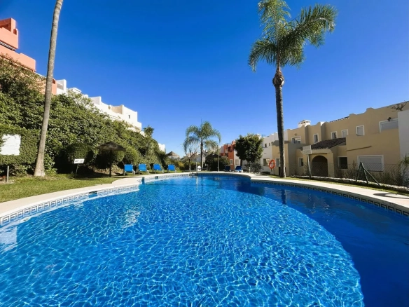 Appartement te koop in Casares Playa, Malaga, Spanje