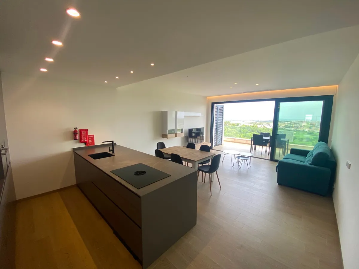 Appartement te koop in Las Colinas Golf, Alicante, Spanje