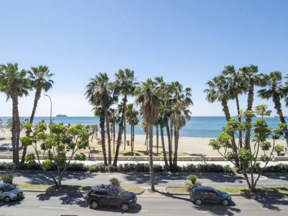 Appartement te koop in Málaga Este, Malaga, Spanje