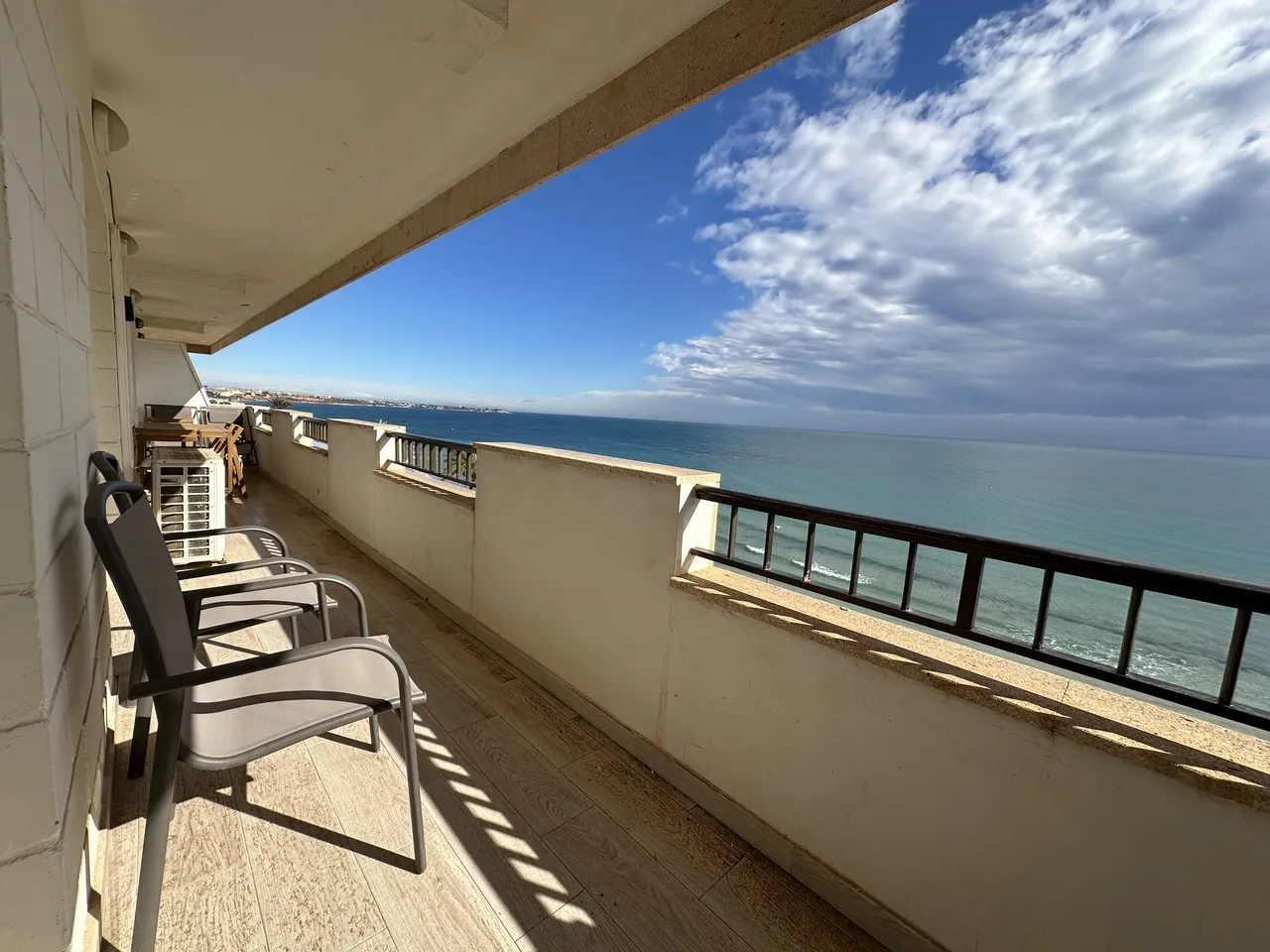 Appartement te koop in Mil Palmeras, Alicante, Spanje