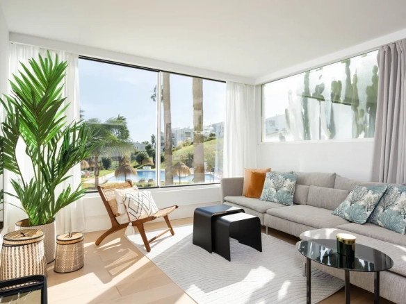 Appartement te koop in Nueva Andalucia, Malaga, Spanje