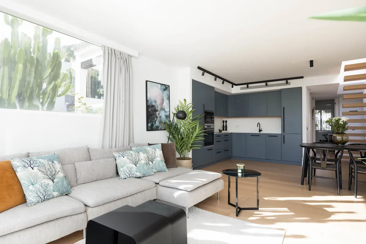 Appartement te koop in Nueva Andalucia, Malaga, Spanje