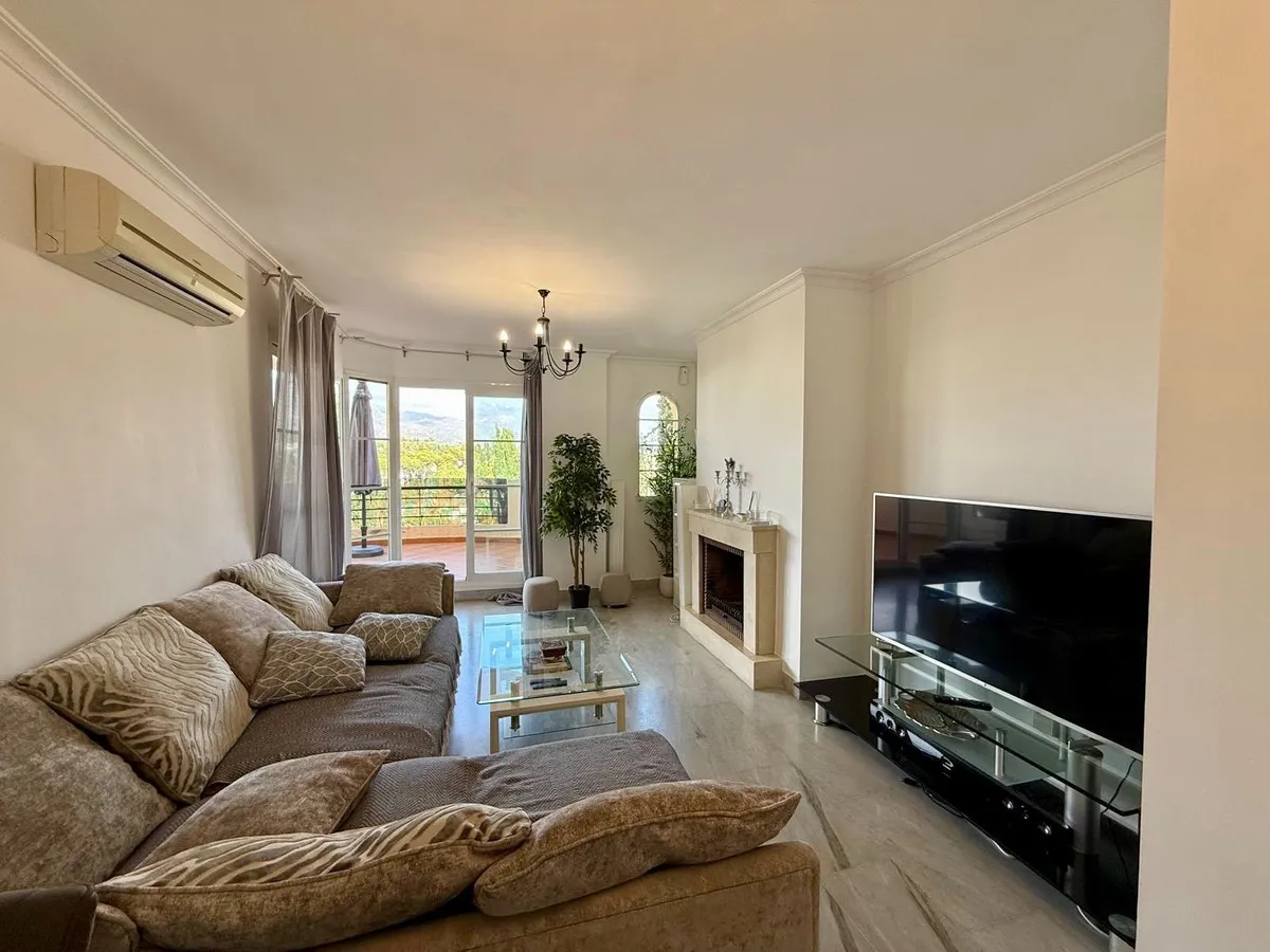 Appartement te koop in Nueva Andalucia, Malaga, Spanje