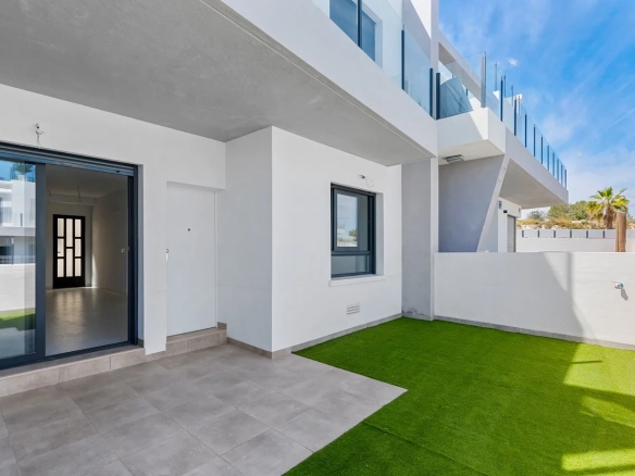 Appartement te koop in San Miguel de Salinas, Alicante, Spanje