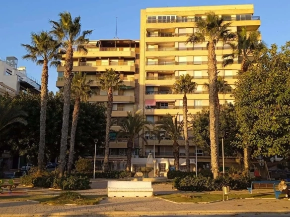 Appartement te koop in Santa Pola, Alicante, Spanje