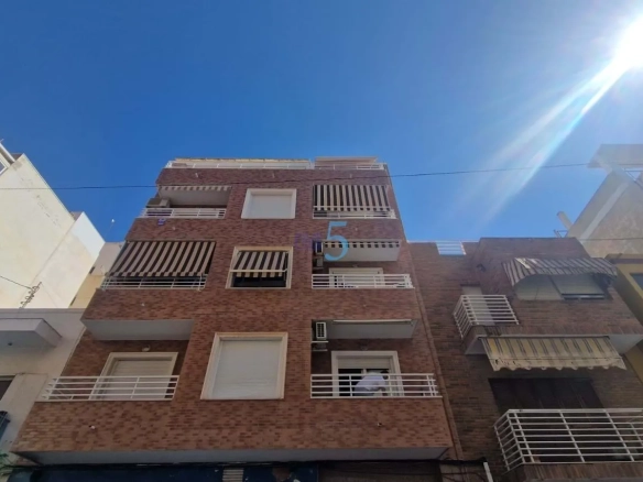 Appartement te koop in Torrevieja, Alicante, Spanje