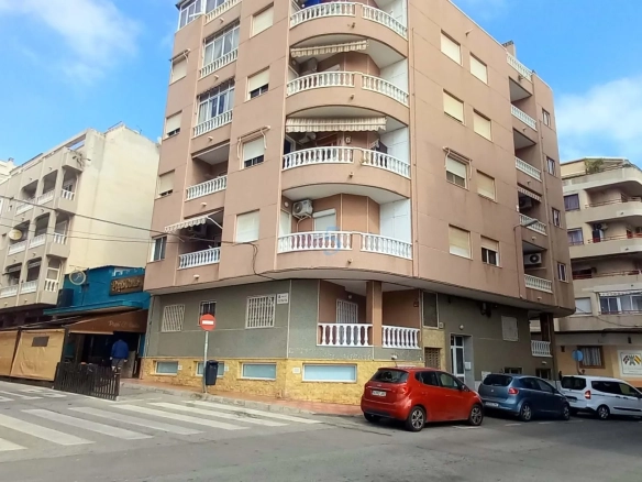 Appartement te koop in Torrevieja, Alicante, Spanje