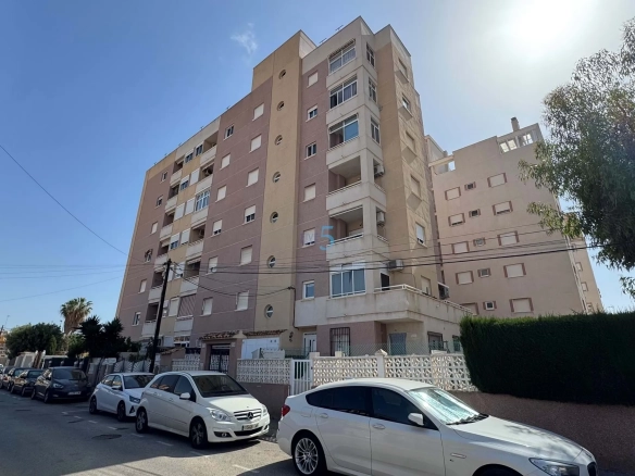 Appartement te koop in Torrevieja, Alicante, Spanje