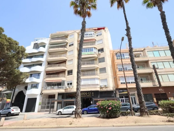 Appartement te koop in Torrevieja, Alicante, Spanje