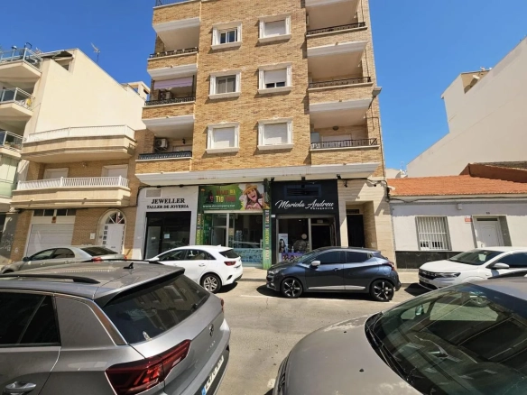 Appartement te koop in Torrevieja, Alicante, Spanje