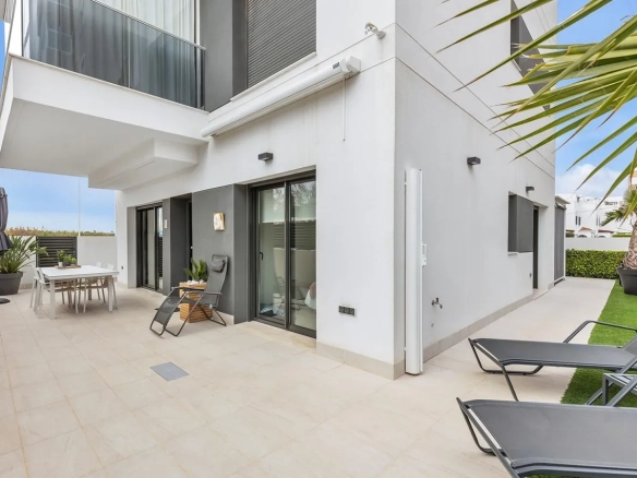 Appartement te koop in Torrevieja, Alicante, Spanje