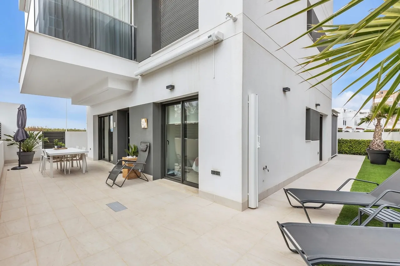 Appartement te koop in Torrevieja, Alicante, Spanje Appartement te koop in Torrevieja, Alicante, Spanje