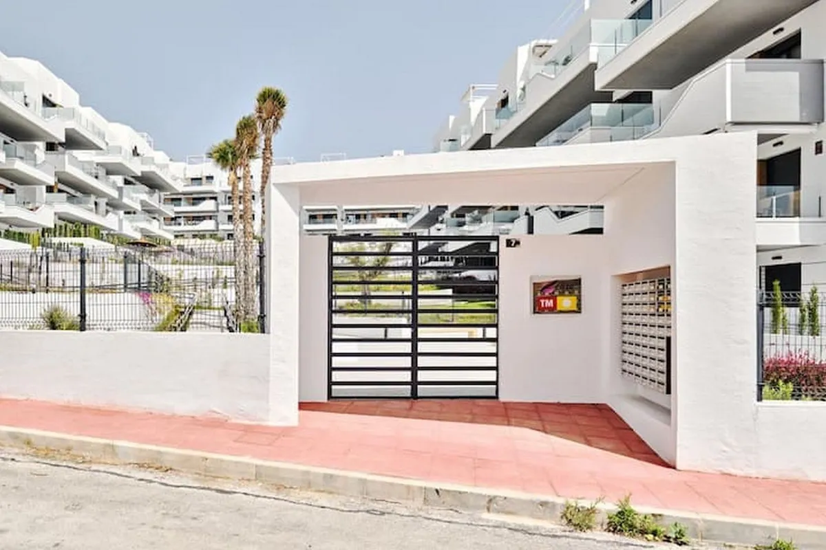 Appartement te koop in Villamartin, Alicante, Spanje