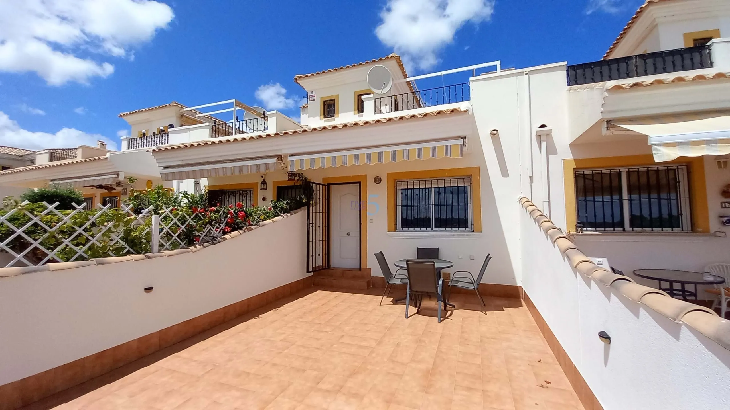 Bungalow te koop in Orihuela, Alicante, Spanje