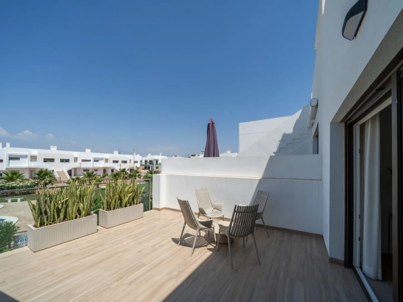 Bungalow te koop in Orihuela, Alicante, Spanje